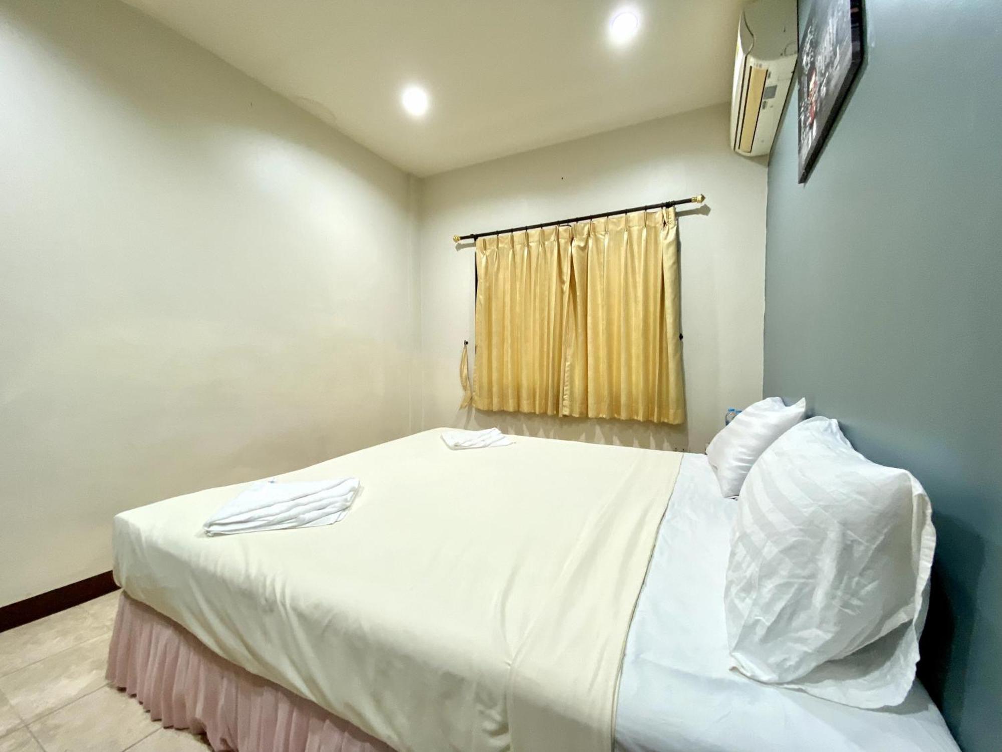 Patong Adventure Hostel Εξωτερικό φωτογραφία
